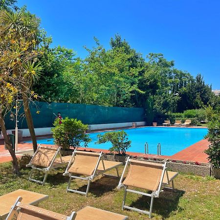Modern Apartment 10 Min Vatican Parking&Pool Rome Exterior photo